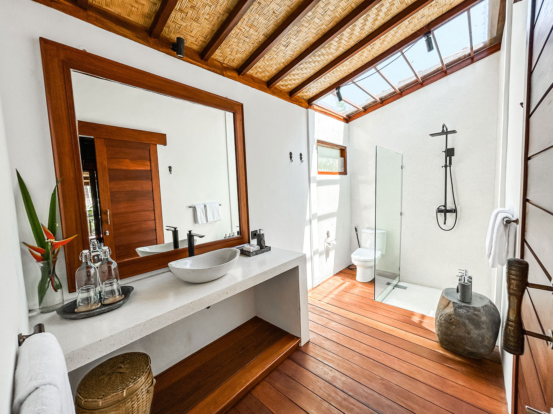 Gladak Suite